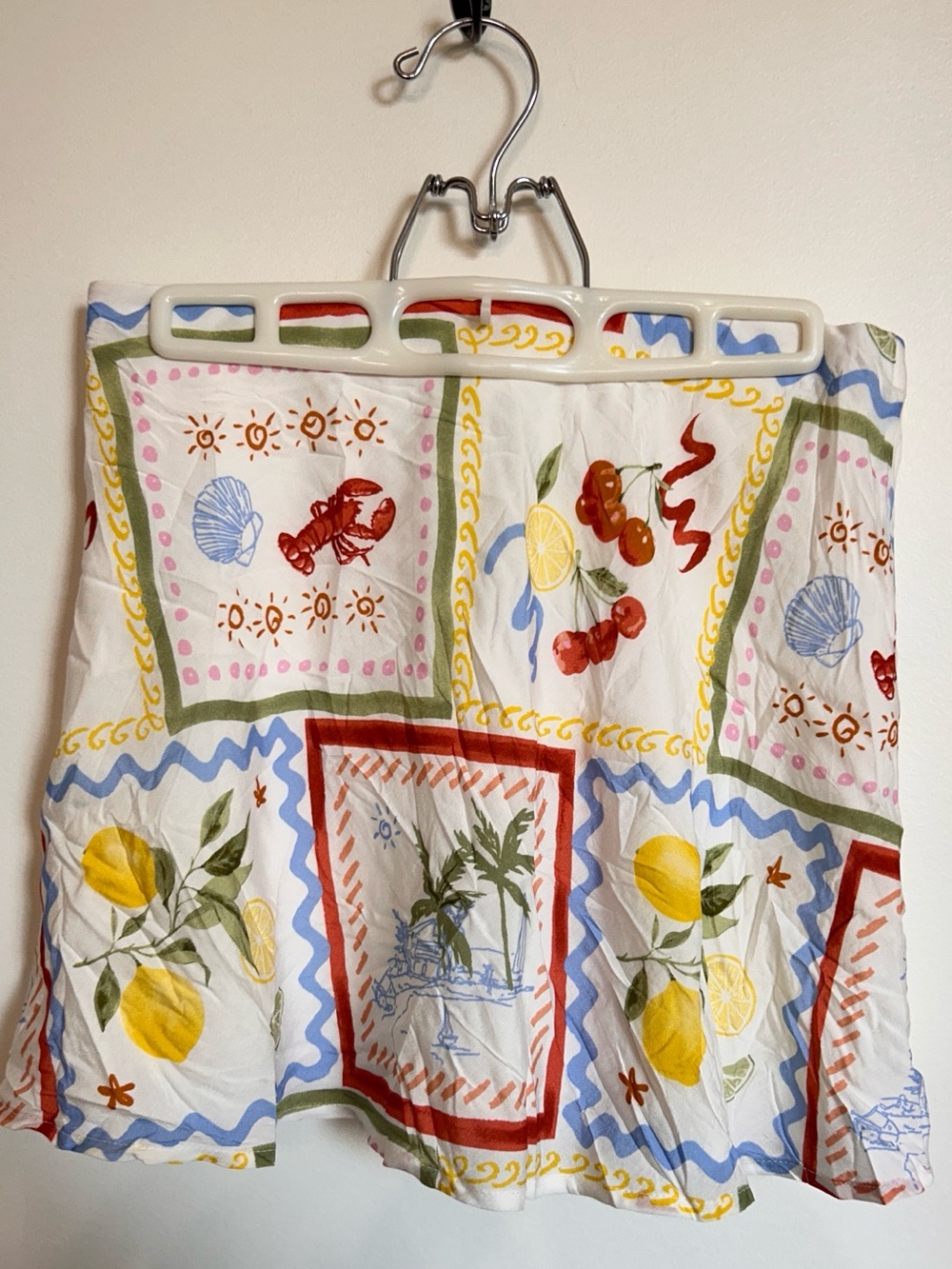 NWT ABERCROMBIE & FITCH EUROPEAN SUMMER THEMED MINI SKIRT - Picture 2 of 6